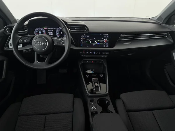 AUDI A3 Sportback (2025) — foto 13 van 18