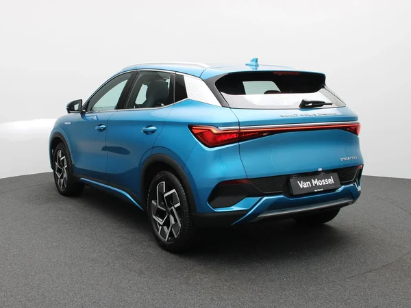BYD ATTO 3 (2023) — foto 12 van 32