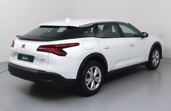 Citroen C5 X (2023) — foto 28 van 32