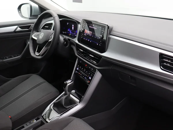 VOLKSWAGEN T-Roc (2026) — foto 10 van 15