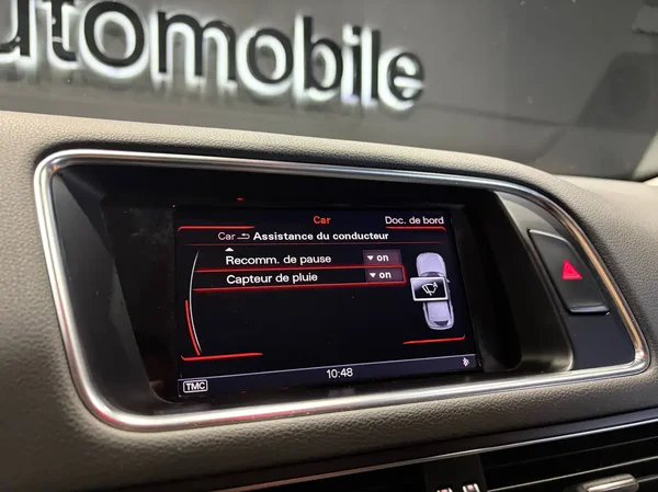 Audi Q5 (2015) — foto 7 van 28