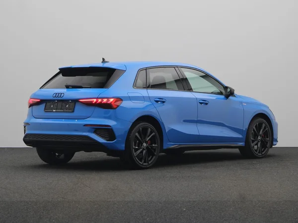 AUDI A3 Sportback PHEV (2021) — foto 12 van 20