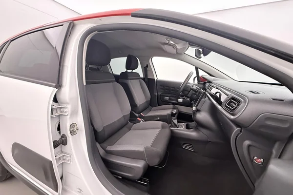 Citroen C3 (2023) — foto 10 van 20