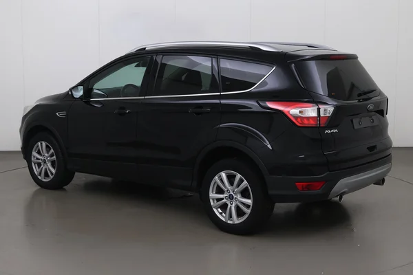 Ford Kuga (2020) — foto 17 van 23