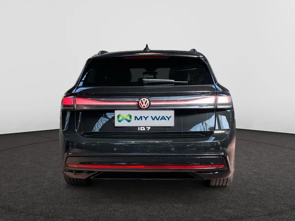 VOLKSWAGEN ID.7 Tourer (2024) — foto 19 van 24