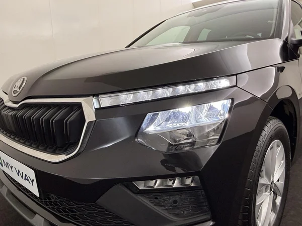 SKODA Kamiq (2025) — foto 6 van 18