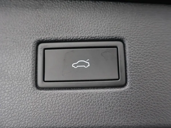 Volkswagen Tiguan (2024) — foto 18 van 28