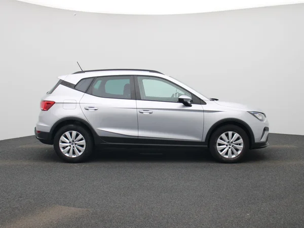 SEAT Arona (2023) — foto 38 van 41