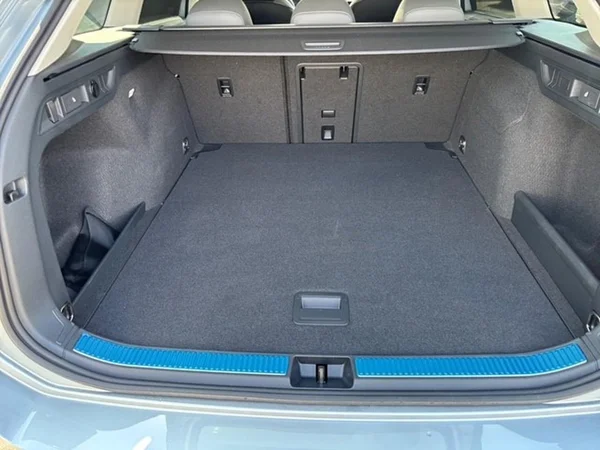 VOLKSWAGEN Passat SW (2025) — foto 7 van 25