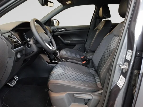 VOLKSWAGEN T-Cross (2025) — foto 2 van 22