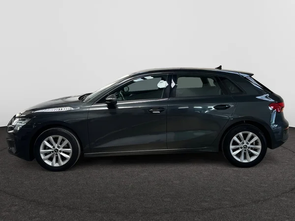 AUDI A3 Sportback (2022) — foto 13 van 20