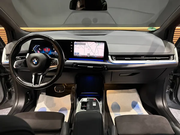 Bmw 218 (2023) — foto 3 van 28