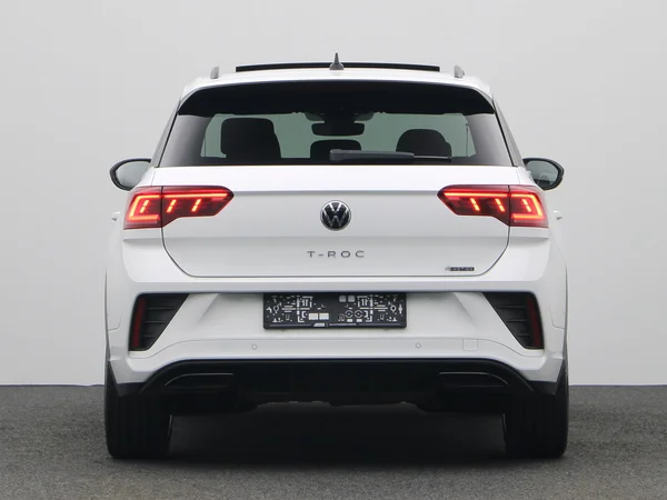 VOLKSWAGEN T-Roc (2023) — foto 19 van 22