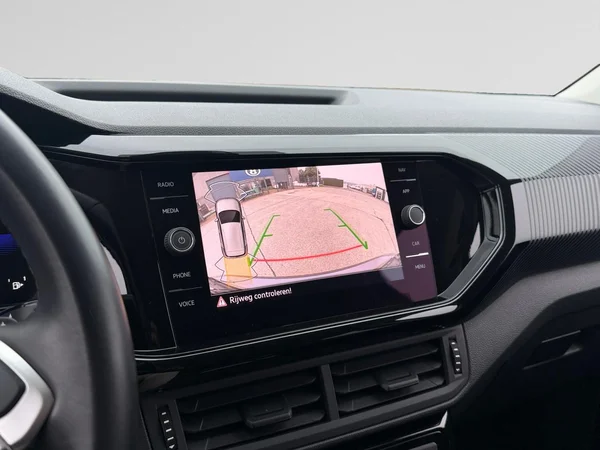 VOLKSWAGEN T-Cross (2023) — foto 9 van 21