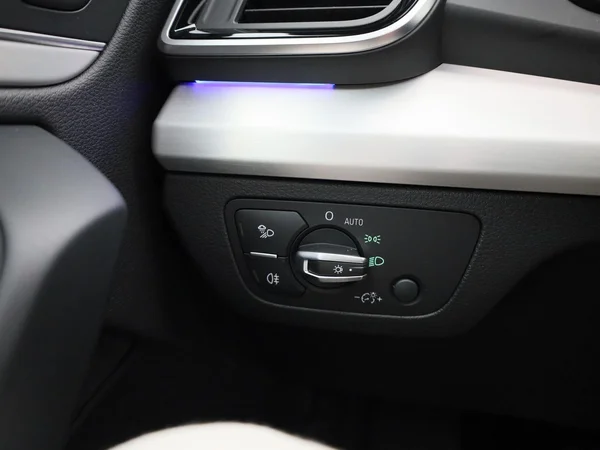 Audi Q5 (2023) — foto 21 van 53