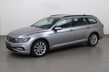 Volkswagen Passat SW (2023)