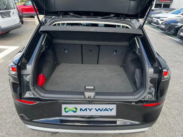 VOLKSWAGEN T-Roc (2025) — foto 13 van 24