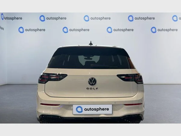 VOLKSWAGEN Golf VIII (2026) — foto 11 van 16