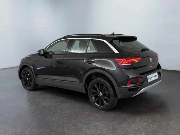 VOLKSWAGEN T-Roc (2023) — foto 22 van 24