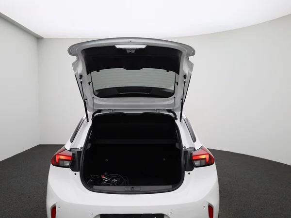 Opel Corsa-e (2022) — foto 3 van 39