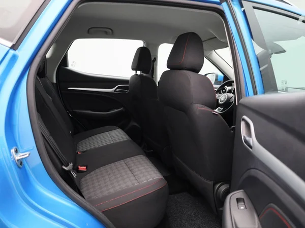 MG ZS (2024) — foto 30 van 43