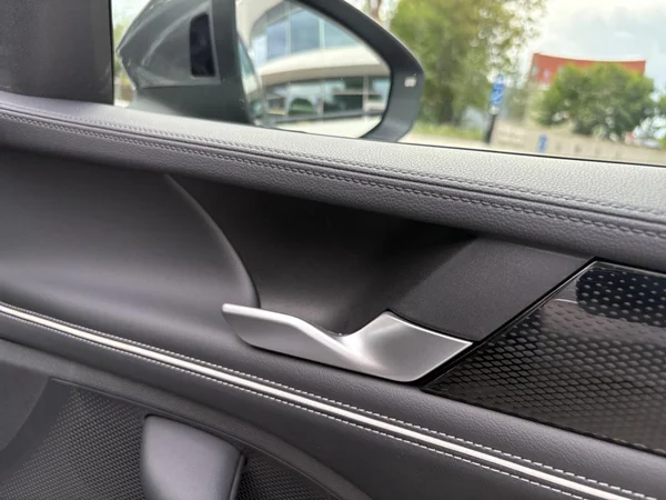 VOLKSWAGEN Passat SW (2025) — foto 9 van 24