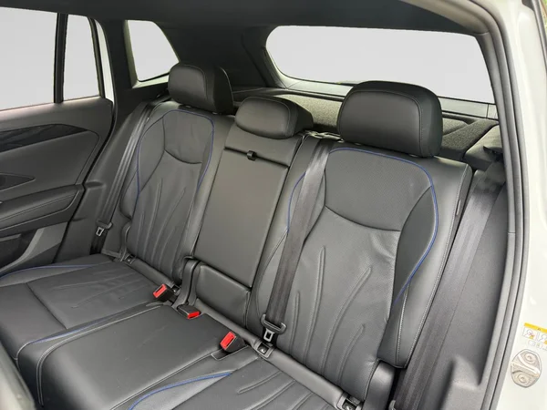VOLKSWAGEN Tiguan eHybrid (PHEV) (2025) — foto 11 van 24