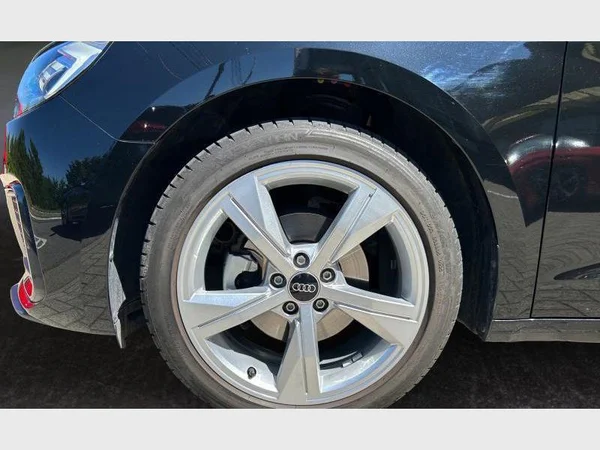 Audi A1 Sportback (2025) — foto 2 van 32