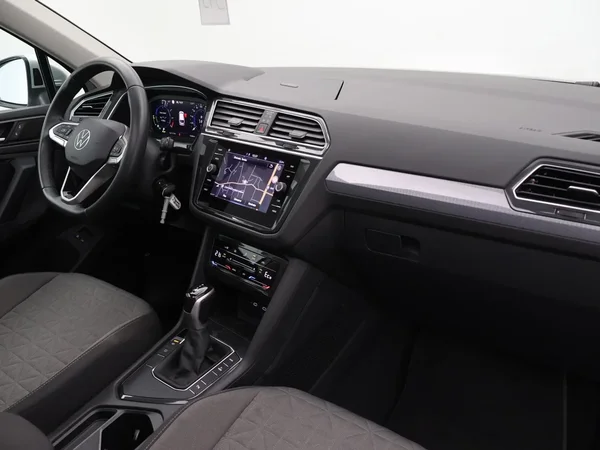 Volkswagen Tiguan (2023) — foto 3 van 33