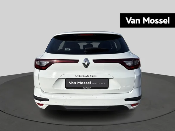 Renault Mégane Grand Tour (2019) — foto 9 van 15