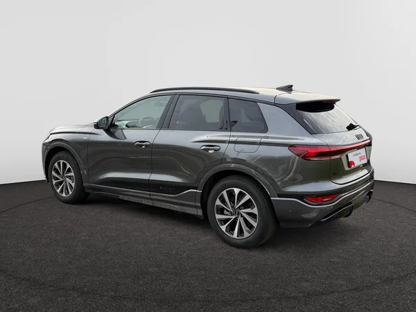 AUDI Q6 e-tron (2026) — foto 19 van 23