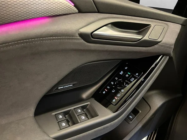 AUDI A6 Avant e-tron (2025) — foto 5 van 15