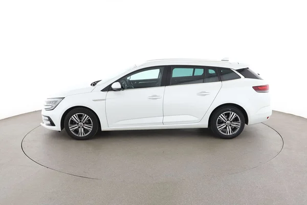 Renault Megane (2021) — foto 9 van 16