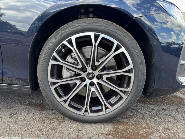 AUDI A6 Avant (2025) — foto 11 van 24