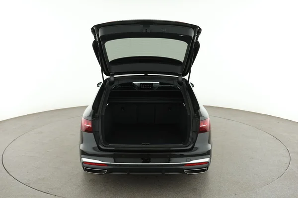 Audi A4 (2024) — foto 7 van 16