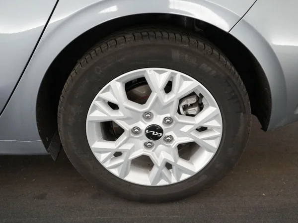Kia Ceed (2024) — foto 20 van 23