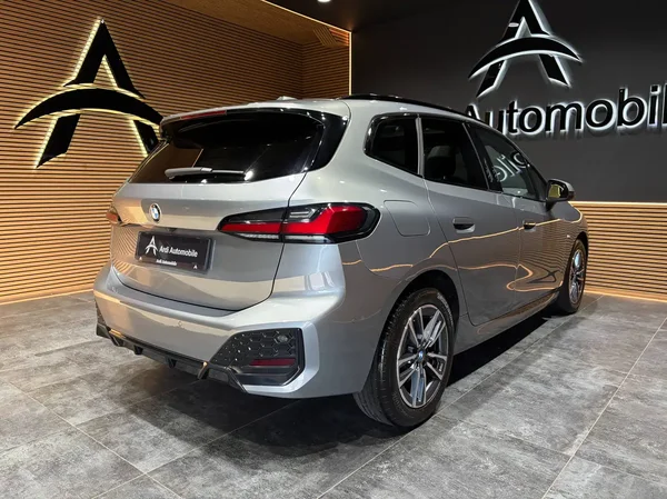 Bmw 218 (2023) — foto 23 van 28