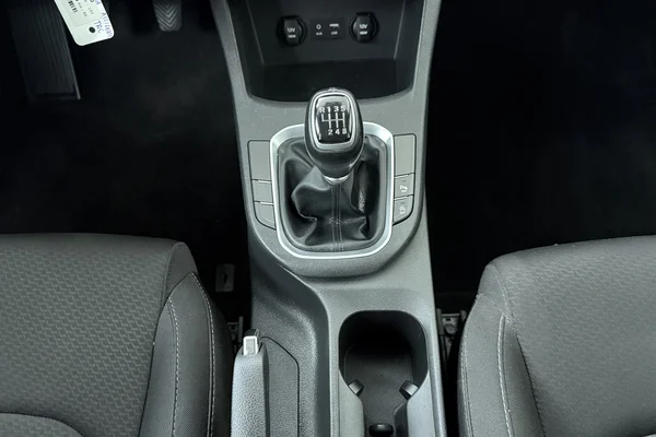 Hyundai i30 (2019) — foto 4 van 24