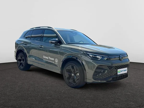 VOLKSWAGEN Tiguan eHybrid (PHEV) (2025) — foto 23 van 24