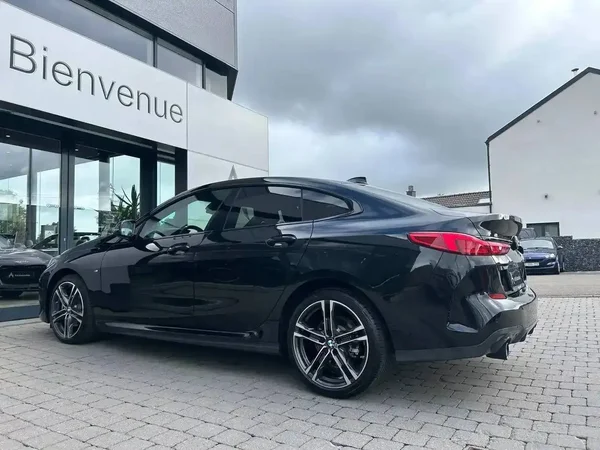 Bmw 218 (2023) — foto 9 van 18