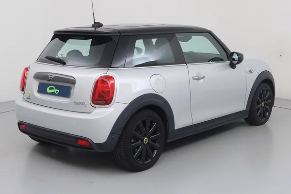 Mini E-Mini (F56) (2020) — foto 27 van 31