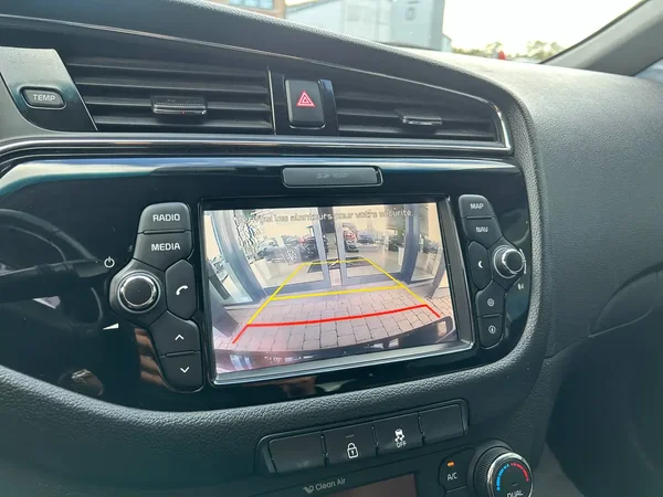 Kia Ceed (2016) — foto 4 van 19