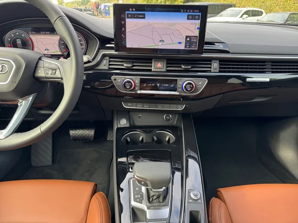 AUDI A5 Sportback (2025) — foto 24 van 24