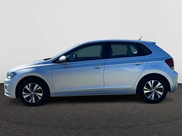 VOLKSWAGEN Polo (2018) — foto 10 van 17