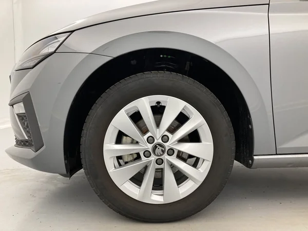 SKODA Scala (2025) — foto 25 van 36