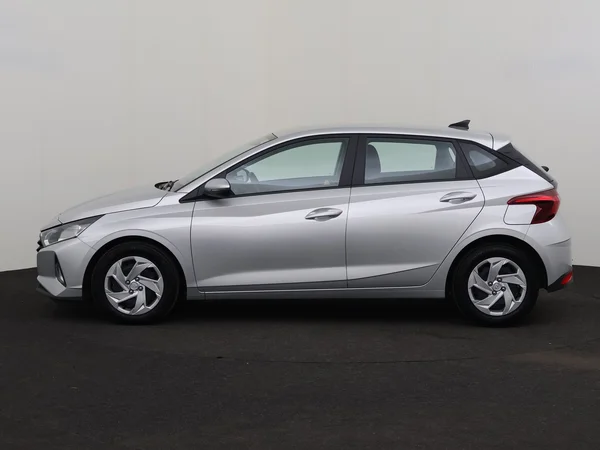 HYUNDAI i20 (2022) — foto 12 van 25