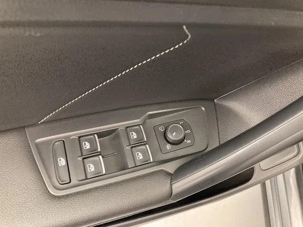 VOLKSWAGEN Tiguan Allspace (2022) — foto 11 van 34