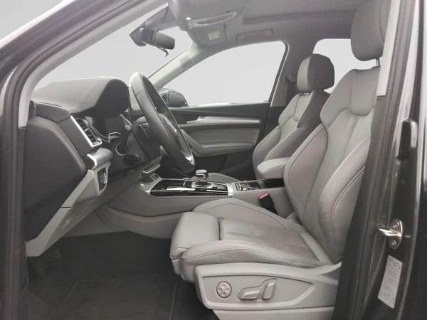 AUDI Q5 PHEV (2023) — foto 24 van 24