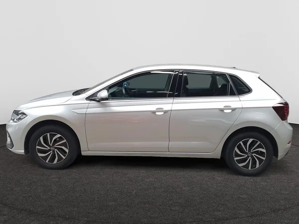 VOLKSWAGEN Polo (2024) — foto 12 van 22