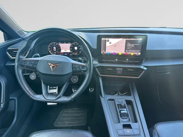 CUPRA Leon ST (2021) — foto 2 van 24